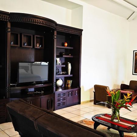 Villa Mia Abidjan Esterno foto
